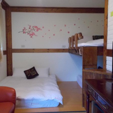 Share B&B Пули Екстериор снимка